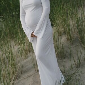 Elegant White Long Sleeve Dress